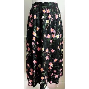Umi Collections by Anne Crimons • Vintage Floral Black Skirt